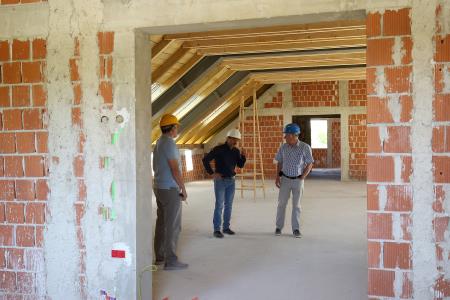 GRADBIŠČE CENTRA ZAŠČITE IN REŠEVANJA RAKEk 08 FOTO LJUBO VUKELIČ